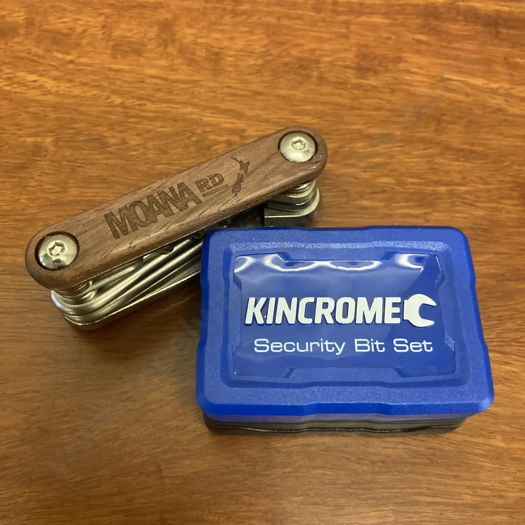Kincrome 33 Piece Security Bit & Holder Set-1/4" Drive & Moana Road Adventure Tool Multi-Tool, Image 1++